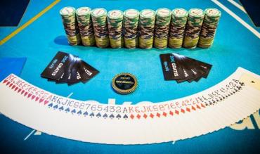 Cu ce este diferit Texas Hold'em față de pokerul clasic cu 5 cărți